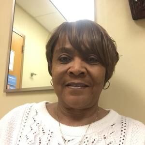 Meet your Posher, Loretta